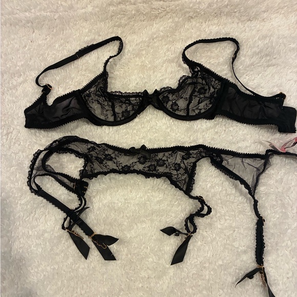 Agent Provocateur Laily Lingerie Set - Picture 4 of 6